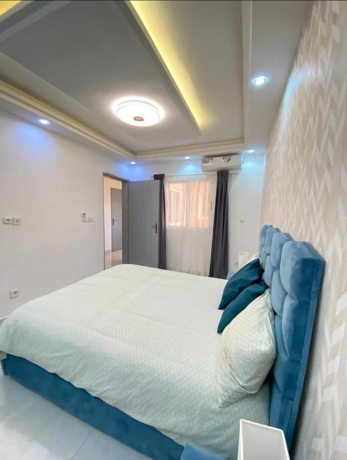 Appartement Haut Standing Idealement Situe A Дакар Екстериор снимка