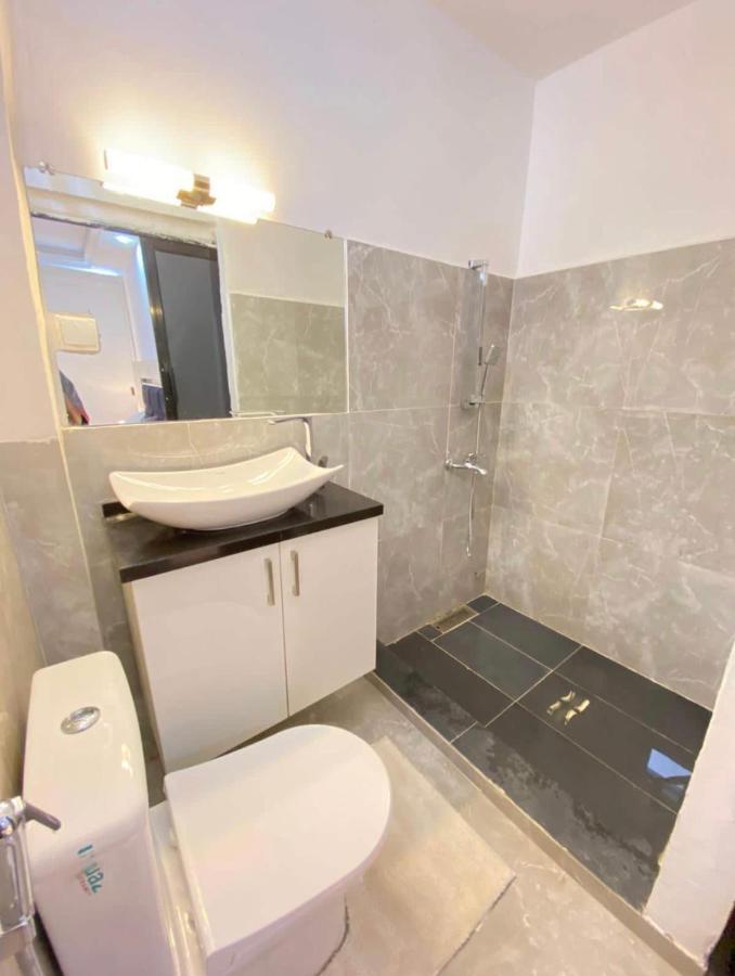 Appartement Haut Standing Idealement Situe A Дакар Екстериор снимка